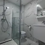 Bauhaus Wellness Apartamento *