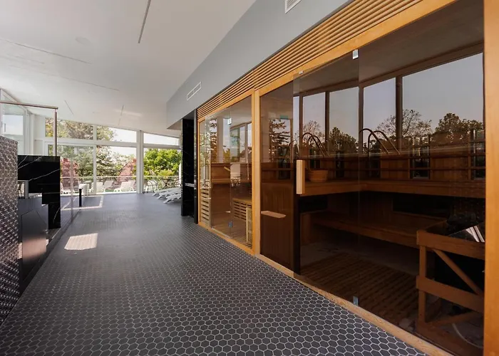 Bauhaus Wellness Apartamento *