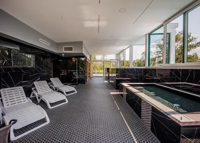 Apartamento Bauhaus Wellness Siófok