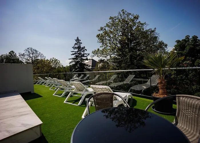 Bauhaus Wellness Appartement Siófok